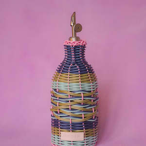 Homewares: Maegen Oil Pourer - Pink/Navy
