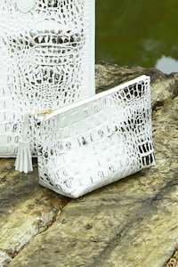 Accessories: Kiss + Make Up Bag | Zebra