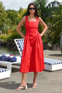 Bow-Dacious Dress | Red