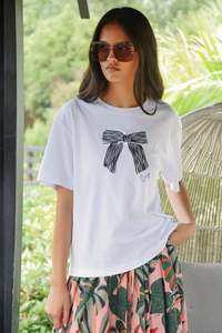 Coop: Gotta Bow T-Shirt | White/Black