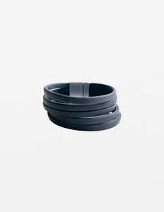 Jewellery: Bracelet | Navy Strands