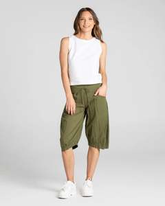 Size 8: Jada Short | Khaki