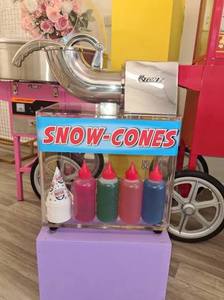 Party Extras: Snow Cone Machine