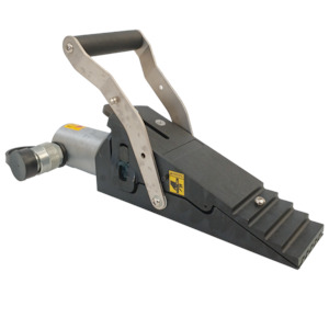 Specialist Jacks: Magnum Integral Hydraulic Lifting Wedge