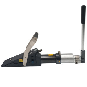 Magnum Integral Hydraulic Lifting Wedge Ram