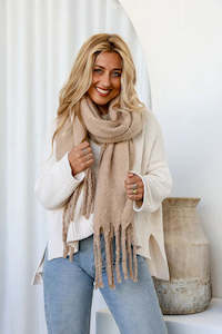 Scarves: Camel Cosy Knit Scarf