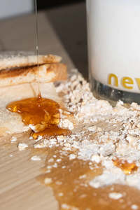 Neve Candles: Creamy Oats + Tonka Woodwick Candle - Limited Edition