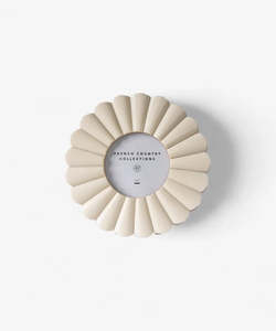 Aria Round Photo Frame