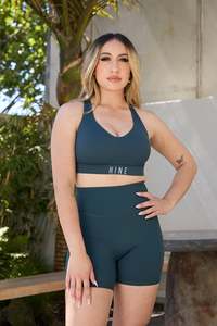 Final Sizes Hine: STAPLE MID SHORT JADE