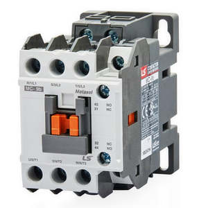 Contactors 83: Contactor MC22B 11kW 22A 3P 22A(AC3)/45A(AC1)1NO/1NC
