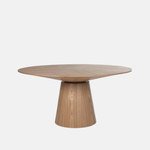 Classique Round Dining Table - Natural Oak