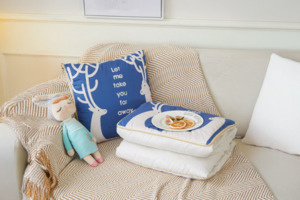 2-in-1 Multifunction Throw Pillow & Cotton Blanket/Quilt (Blue Deer)