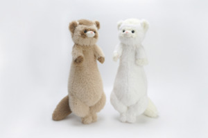 FERRET Plush Cushion (White/Caramel)