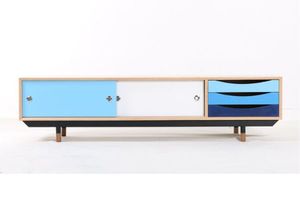Living: Replica FINN JUHL Style 180 Entertainment Unit