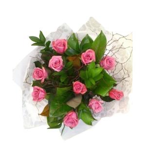 Modern Bouquets: Rose Delight