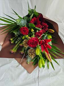 Christmas: Santa Claus Bouquet