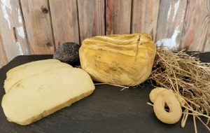 Products: Smoked Provola Napolitana 500g