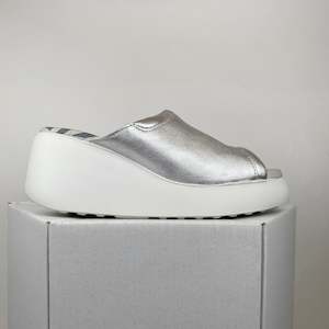 Fly London Doli Silver