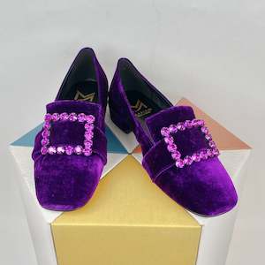 Last Pairs: LAST PAIR Marian Velvet viola size 36