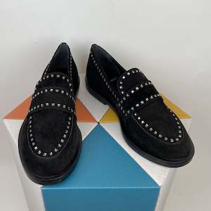 Last Pairs: LAST PAIR Carla black suede size 36