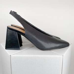 Tamara: Tamara of London Beyah black