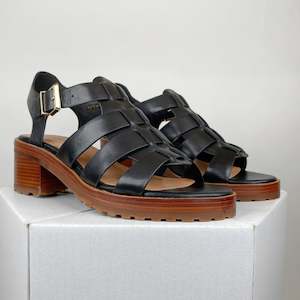 last pair 37 Tamara Brim black