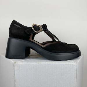 Wonders Anais Black nubick