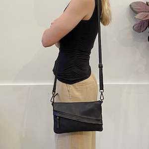 Bags: Kompanero Delta black