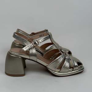 New Arrivals: Mila Raine Umake gold