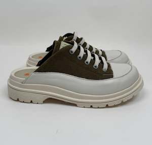 Art 1: Art 1554 forest