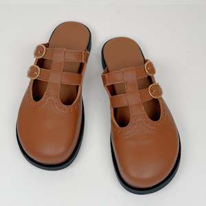 El Naturalista: El Naturalista N5870 Cuero