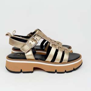 Sandals: Alpe 5489 oro