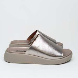 Sandals: Cassini magnify champagne