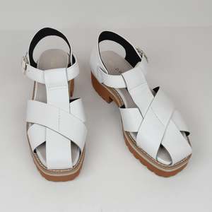 Sandals: Marco d'Alessi 21047 white last pair 41