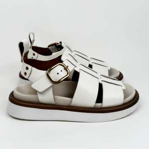 Sandals: eos slayer bone