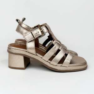 New Arrivals: Alpe 5481 platino