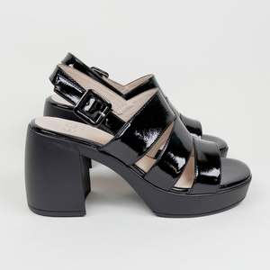 Eos: eos spiced black