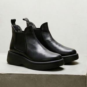 Fly London Meme black