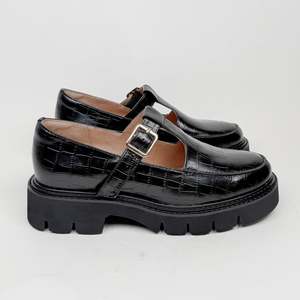Mollini Kassiy black shine