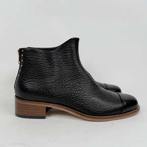 Ss25: Beau Coops M-LZOSS black