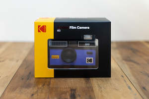 Kodak: Kodak i60 35mm Film Camera