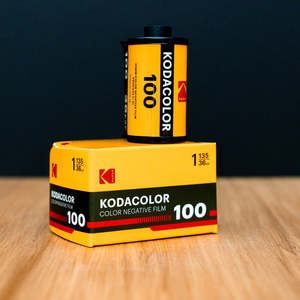 Film: Kodak Kodacolor 100