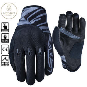 Gloves: FIVE E3 EVO Gloves