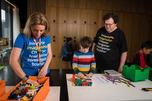 Learning Through Stories: Legopolis: City planners needed!