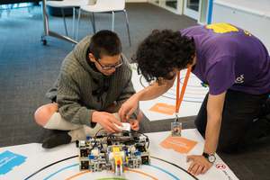 School Holiday Classes: Battlebots MEGA! with LEGO Mindstorms EV3