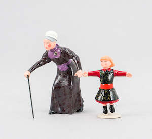 Town And Around: TA44 Grandma