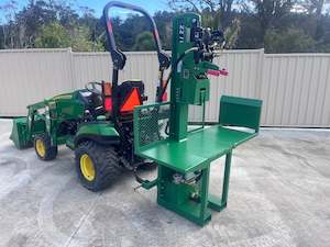 Wood Processing: PTO Log splitter with log lifting table