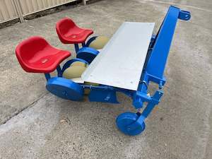 Sigma Pro: 2 row Semi automatic seedling transplanter