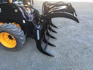 Skidsteer Attachments: Skidsteer Hitch Brush Grapple