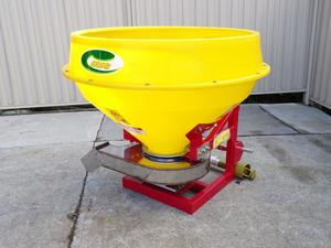 Fertiliser Spreaders: PTO Fertiliser Spreader 530L Side Dresser